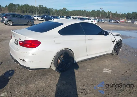 2015 BMW M4 z USA, uszkodzony, nr VIN WBS3R9C53FK331157